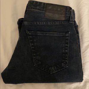 AG graduate tailored leg 360 denim 29x32